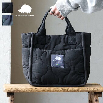 スカンジナビアンフォレスト トートバッグ バッグ 手提げ スクエア型 薄中綿 キルティング ナイロン 軽量 パティ