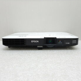 【中古 Aランク】EPSON EB-1795F ビジネスプロジェクター ランプ点灯時間（高）40H（低）0H 3LCD方式 3200ルーメン リモコン付き 軽量