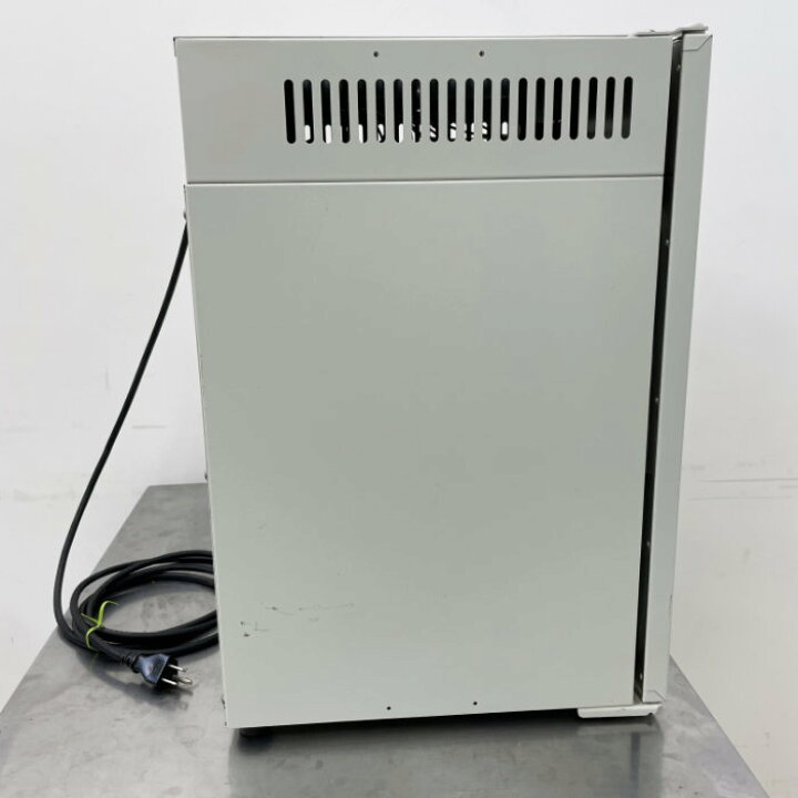 楽天市場】【中古】恒温器 IC101 ヤマト科学 2015年 インキュベーター 