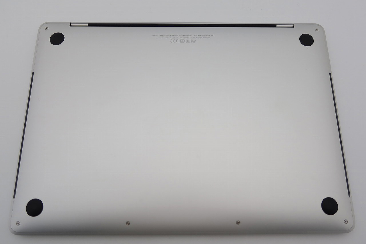 上等上等Apple MacBook Pro Retina Touch Bar 13.3インチ Core I7 2.7