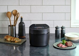 【送料無料】アイリスオーヤマ RC-IL30-B IHジャー炊飯器 3合 ブラック【在庫目安:お取り寄せ】| キッチン家電 電子ジャー 家族 ジャー ご飯 ごはん 新生活