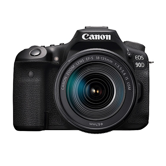 【送料無料】Canon 3616C015 デジタル一眼レフカメラ EOS 90D(W)・EF-S18-135 IS USM レンズキット【在庫目安:お取り寄せ】