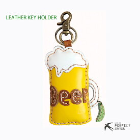 ハンドメイド/レザーキーホルダー/ビール　手作り　手縫い　車　鍵　キーケース　ギフト　プチプラ　大人かわいい　自然素材　ナチュラル　男女兼用　キーホルダー　可愛い　キャンプ　キャンプギア　ドリンク　お酒　飲み物　本革　革