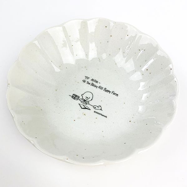 おしゃれなお皿 スヌーピー 輪花型 高い素材 皿 M メーカー公式ショップ ランチ 白 グッズ プレート