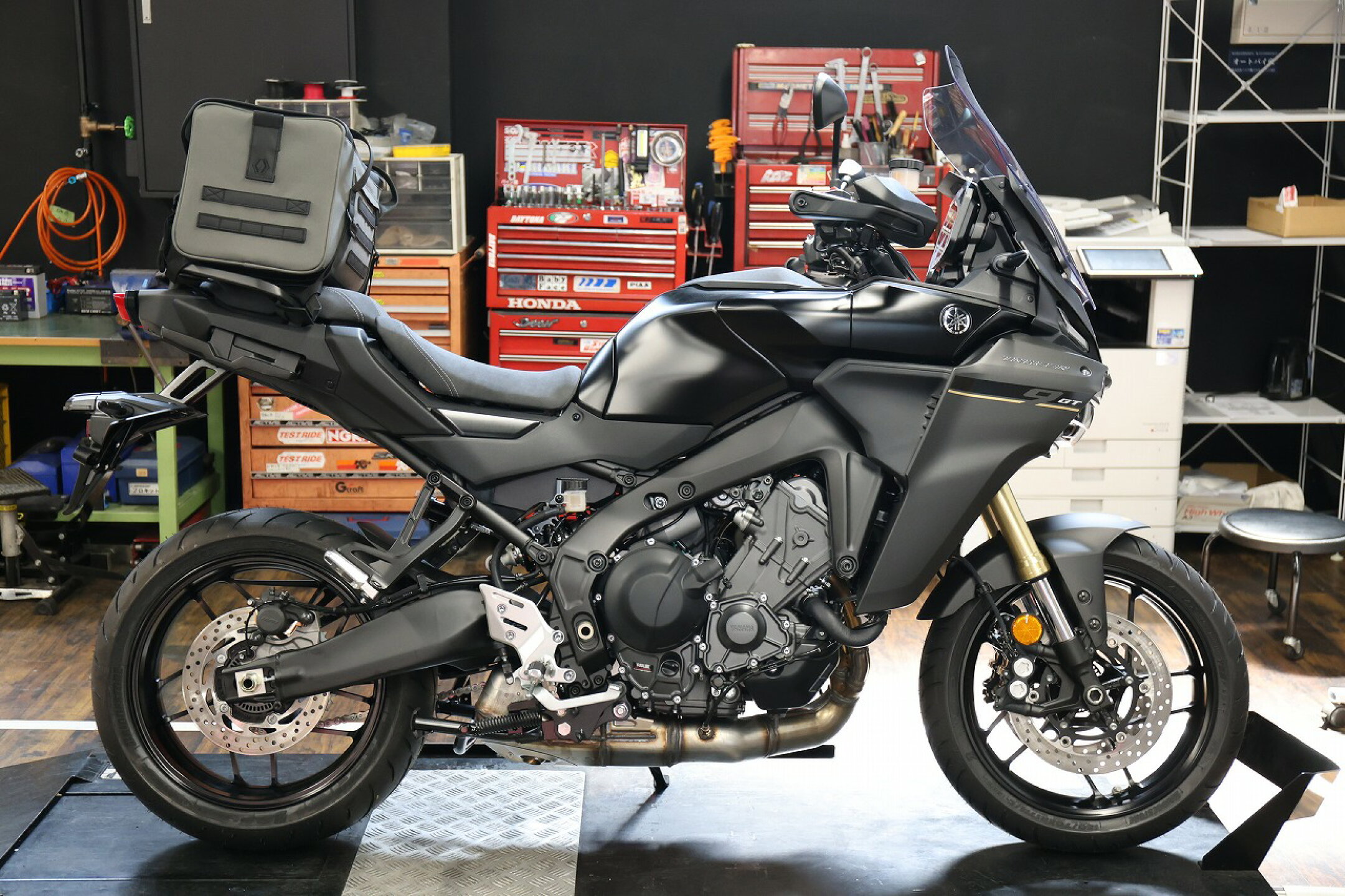 TRACER9 GT（トレーサーナインジーティー）