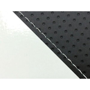 グロンドマン CBR1000RR(SC57) 国産シートカバー 張替 エンボス黒&エナメル白 CBR1000RR 仕様 透明ステッチ 適合 シングル(フロント側) GH5574HC858S0