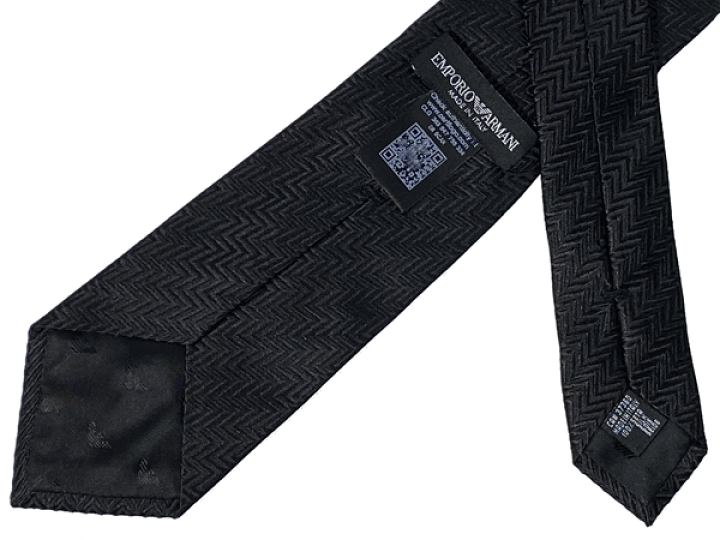 【新品未使用】エンポリオアルマーニ ネクタイ ブラック ストライプ【イタリア製】 新品未使用 EMPORIO ARMANI ストライプ ネクタイ ブラック