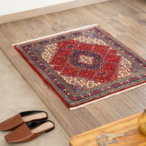 【ペルシャ手織り絨毯】68×82cm バルーチ産(送料無料 手織り 天然 かわいい おしゃれ 北欧 おうち時間 床暖房対応 人気 マット 絨毯 ラグ 玄関マット)