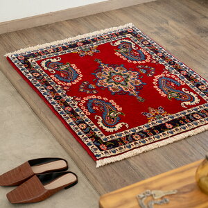 【ペルシャ手織り絨毯】75×94cm カーシャーン産(送料無料 手織り 天然 かわいい おしゃれ 北欧 おうち時間 床暖房対応 人気 マット 絨毯 ラグ 玄関マット)