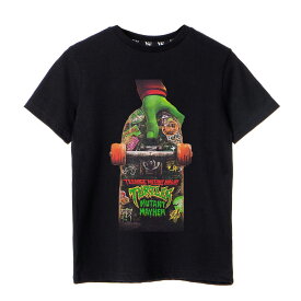 (ミュータント・タートルズ：ミュータント・パニック！) Teenage Mutant Ninja Turtles: Mutant Mayhem オフィシャル商品 キッズ・子供 Tシャツ 半袖 【海外通販】