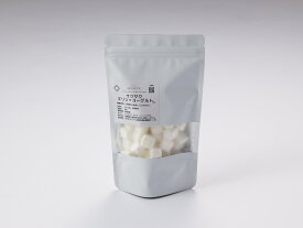 HEUREUX ウゥル 犬猫 無添加 フリーズドライ 苺 ギリシャヨーグルト 50g 高タンパク低脂肪 プロバイオティクスで腸活 骨と歯を守る毎日の上質ケア 生酵素 健康寿命をのばす価値ある選択