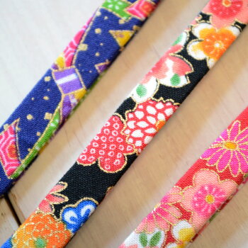ネコ首輪日本製和の花柄<くす玉鈴付き仕様>