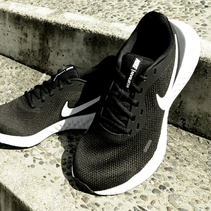 楽天市場 送料無料 幅広 スニーカー ナイキ Nike メンズ レディース レボリューション 5 4e ランニングシューズ 運動靴 靴 シューズ Revolution Bq6714 Ray Green