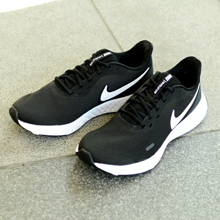 楽天市場 送料無料 幅広 スニーカー ナイキ Nike メンズ レディース レボリューション 5 4e ランニングシューズ 運動靴 靴 シューズ Revolution Bq6714 Ray Green
