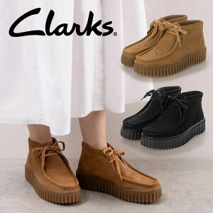 送料無料 レディース 厚底 モカシン ブーツ ヒール高4.5cm クラークス Clarks Torhill Moss トーヒルモス カジュアル シューズ 靴 ショート丈 スニーカー 国内正規代理店品 26179359 26179360