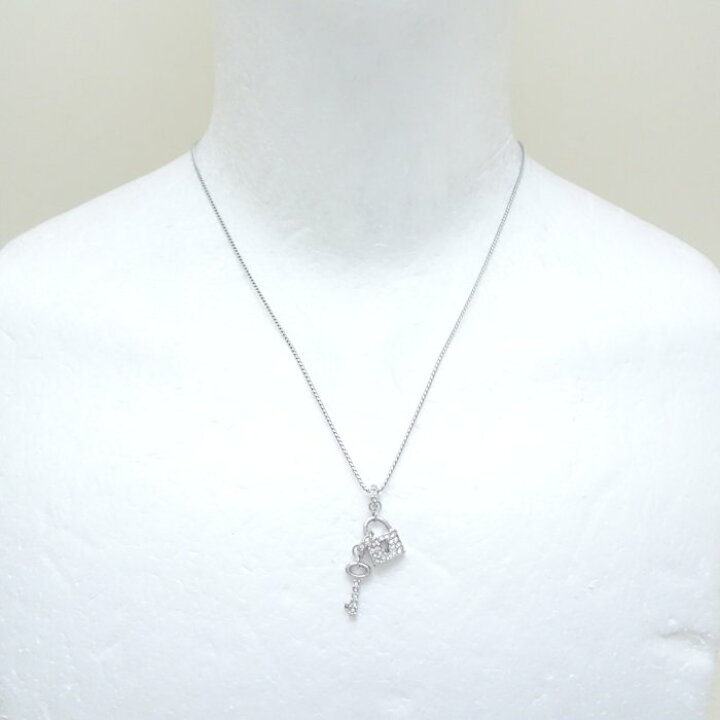 楽天市場】SWAROVSKI スワロフスキー キー ネックレス クリスタル 鍵 
