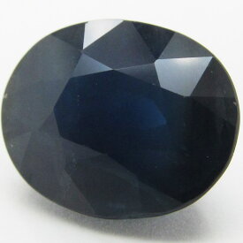 天然サファイヤ 天然石 ブラックサファイヤ ブラック サファイヤ 天然ブラックサファイヤ コランダム 宝石 ルース カラット 誕生石 9月 【 並級 6.013 CT 11.7×9.5×6.8mm 加熱 オーバル ファセットカット ファセット ダイヤモンドカット 】