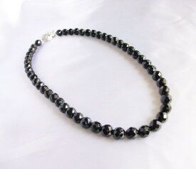 超ゴージャス 超遠赤外線 テラヘルツ 健康アクセサリー テラヘルツ加工 大粒 ブラックシリカ 38面カット 水晶ネックレス