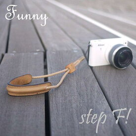 Funny カメラストラップ step F! Leather Wrist Strap CC チョコレート