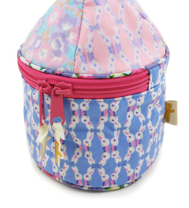 楽天市場 Fafa フェフェ マグケース テントマグポーチ Vilma Mug Case アイボリーキャット ブルーラビット 内側リップストップ スポンジ中材入り マグや離乳食 紙パックのジュースなどの持ち運びに便利 小物入れ ｐｉｃａｄｏｒ