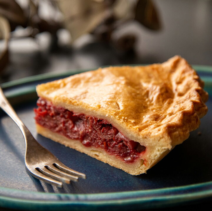 楽天市場 パイホリック 楽天ランキング１位獲得 チェリーパイ 12cm 送料無料 パイホリック 1 2名サイズ パーティーメニュー ギフト ケーキ 手土産 贈り物 食品 デザート 冷凍配送 人気 美味しい お取り寄せスイーツ 手作り のし 熨斗 お祝い 内祝い 出産祝い