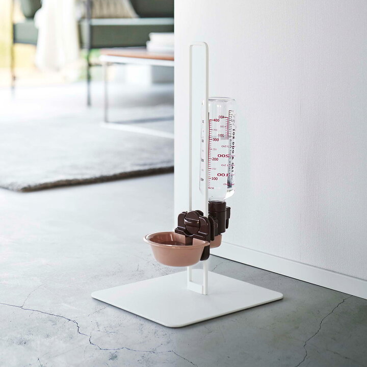 79 Off ペットボトル給水器ラック Yamazaki Tower ペット用ボトル給水器スタンド 高さはペットに合わせて無段階調整 小型犬 中型犬 猫 おしゃれ 白 黒 ペット用給水ボトルラック 給水器スタンド 山崎実業 タワー ホワイト Www Saintmarkschool Org