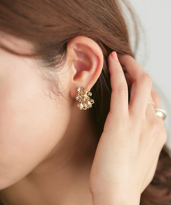 楽天市場】フラワーフープピアス ☆ ピアス フープ フラワー 花びら 