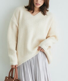 【全品20％OFFクーポン】≪冬SALE！≫≪当日発送≫ ニット コクーンシルエットニット ☆ ニット コクーンシルエット Vネック 長袖 体型カバー ふんわり ざっくり マタニティ 妊婦服 産前産後兼用 ピエロ
