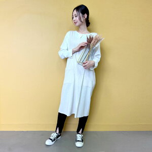 エプロン おしゃれ かぶるだけ 保育士 レディース バッククロス ロング丈 かぶり シンプル 麻 レーヨン エプロンワンピース かわいい 可愛い オシャレ 仕事 飲食店 M L ゆったり 洋服 ワンマ