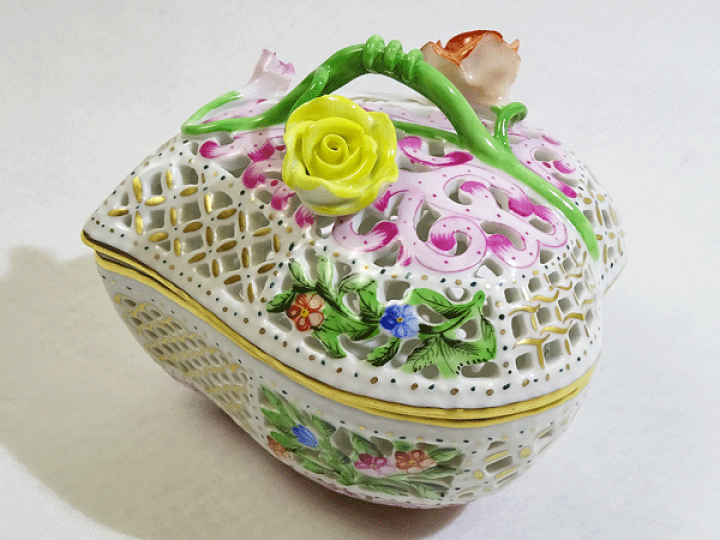 楽天市場】ヘレンド ファンタジー ハート型ボンボニエール(6200/C