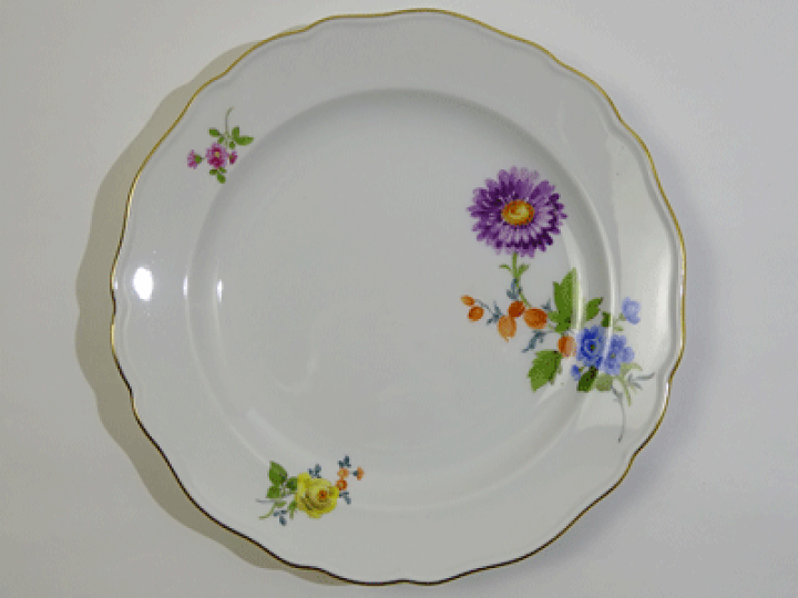 楽天市場】(アウトレット)マイセン 3つ花プレート18cmと1つ花カップ