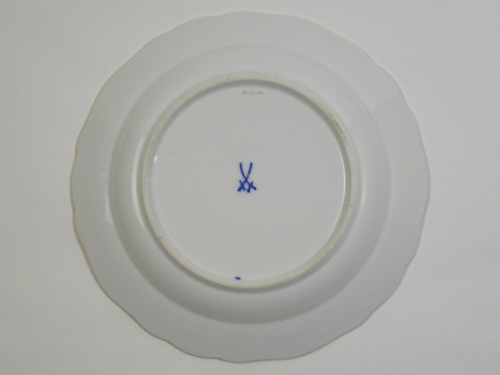 ♥️MEISSEN マイセン♥️ 三つ花 プレート 18㎝♥️ Meissen (マイセン) プレート 18cm 三つ花 勿忘草 ベーシックフラワー