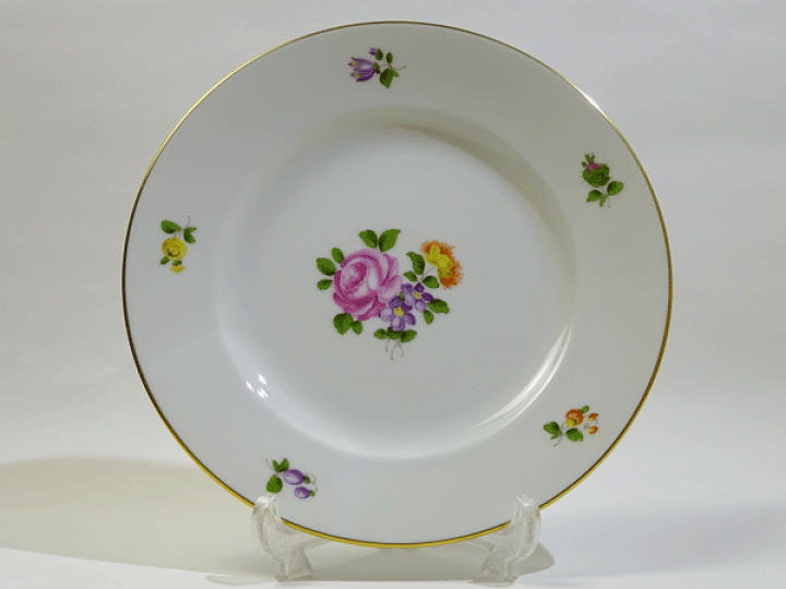 新品アウガルテン シンプルブーケ プレート19cmローズ 楽天市場】アウガルテン シンプルブーケ プレート19cm(シェイプ001