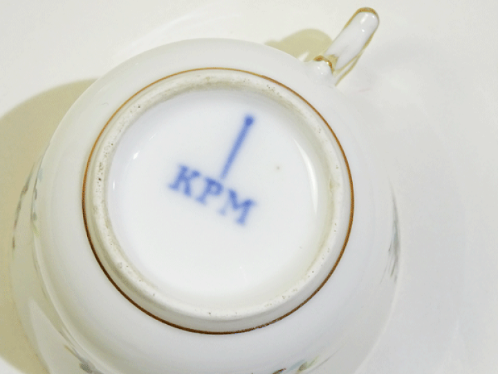 楽天市場】KPM Krister 小花 ホワイトローズカップソーサー 送料込み 