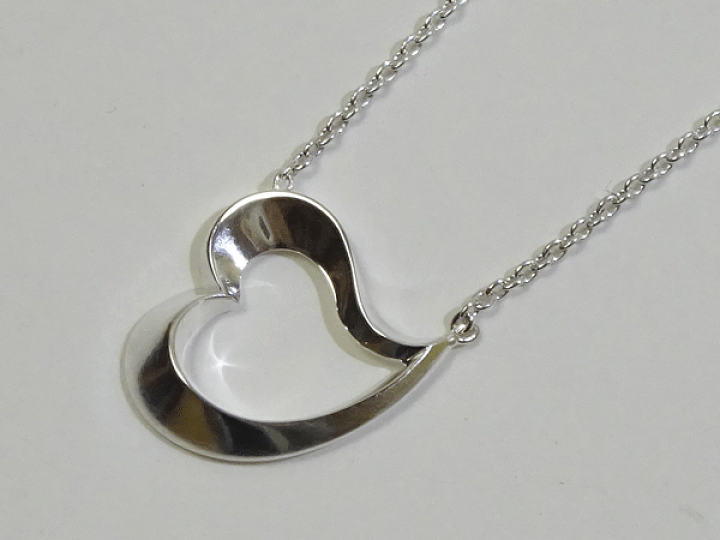 楽天市場】ジョージジェンセン ペンダント ラブリーハート653