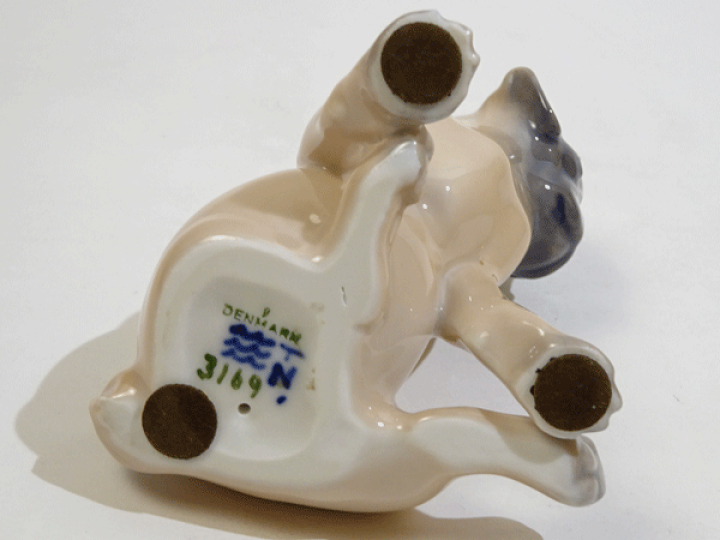 楽天市場】ロイヤルコペンハーゲン フィギュリン 犬置物 パグ