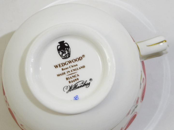 ウエッジウッド/ビアンカ/ウィリアムズハーグ/花とバスケット(廃盤品) ウエッジウッド/ビアンカ/ウィリアムズハーグ/花とバスケット