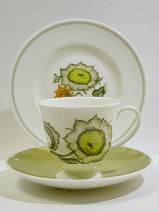 楽天市場】スージークーパー サンフラワー カップソーサーとプレートの