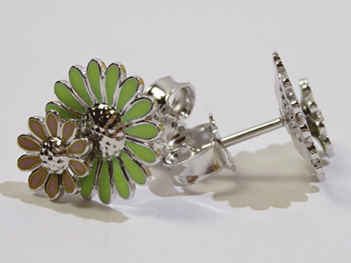   STINE GOYA デイジーモチーフ ピアス 楽天市場】ジョージジェンセン ピアス スティーヌ・ゴヤ Daisy