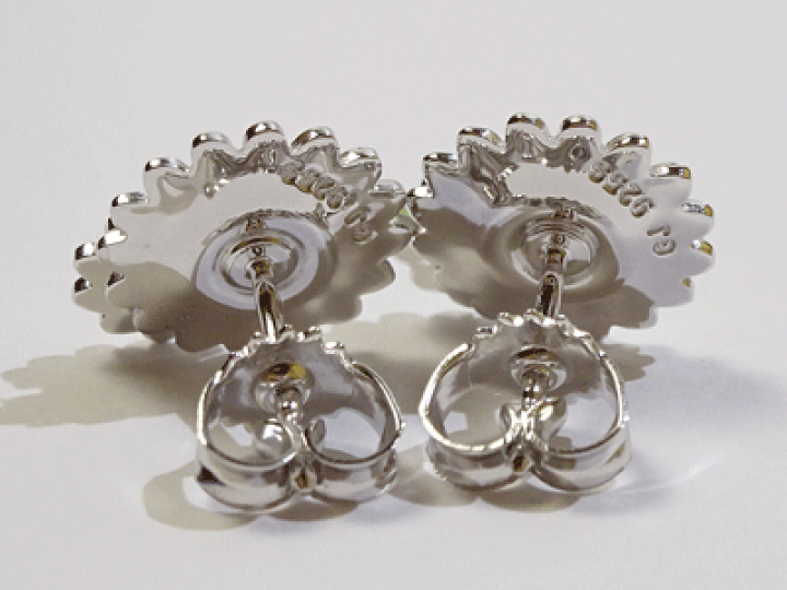   STINE GOYA デイジーモチーフ ピアス 楽天市場】ジョージジェンセン ピアス スティーヌ・ゴヤ Daisy