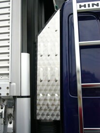 ステンレス　エアーインテークカバー　レンジャープロ、エアループレンジャー（H14.1〜H29.4)用