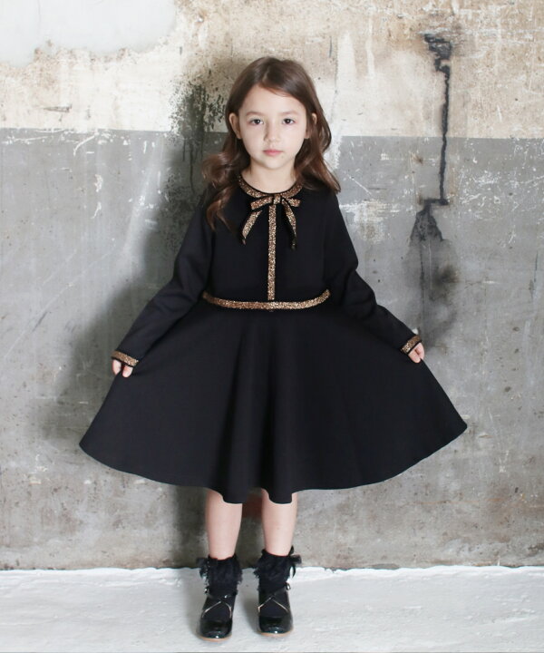 楽天市場 子供服rora ポーラ ワンピース 卒業式 卒園式 入園式 女の子 子供服 キッズ フォーマル ドレス 長袖 フレア リボン おしゃれ シンプル 上品 クラシカル カジュアル お出かけ 通学 通園 普段着 式典 大人っぽい 黒 ブラック ゴールド 100 110 1 130