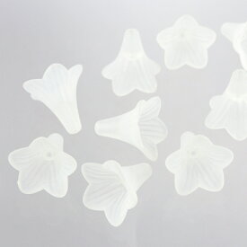 約22×22mm 10個入 アクリルビーズ フラワー 穴1.8mm つや消し白 / 桔梗 キキョウ 花座 ビーズキャップ ゆめかわいい ボタニカル お花 手芸 プラビーズ マットカラー【ゆうパケット対応】