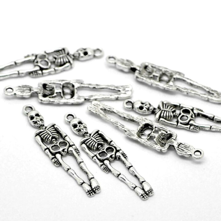 楽天市場】3個入 39mm×10mm メタルチャーム ハロウィン ガイコツ 銀古  