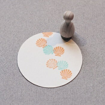 楽天市場 可愛い オシャレヨーロッパ雑貨スタンプ貝 貝殻 海 Mini 夏柄木製 コーン型 プレゼント クラフト 雑貨 保育園 幼稚園 先生 メール便発送可 ｐｉｐｐｙ ２号店
