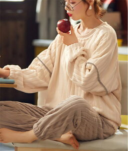 [EFA fB[X ㉺Zbg  pW}  {A iCgEFA   ӂӂ  ~ G pW} N  pW} v[g 2_Zbg