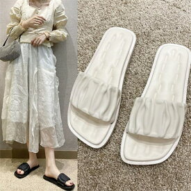 サンダル レディース ぺたんこ サンダル ローヒール 痛くない フラット ビーチサンダル きれいめ おしゃれ 人気 夏靴 カジュアル 軽量 かわいい リゾート 水遊び 海 旅行 滑り止め ボウタイ付