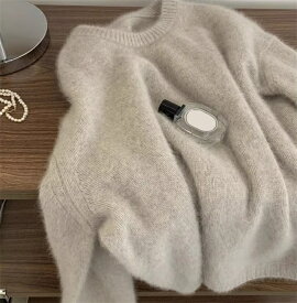 ニット セーター レディース ボリューム袖 トップス ドロップショルダー 長袖 ショート丈 ニット チュニック 秋冬 セーター 体型カバー ふわふわ 厚手 暖か 柔らか 無地