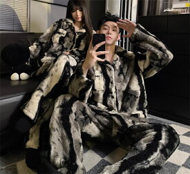 ふわふわ ペアパジャマ カップル ルームウェア 上下セット もこもこ パジャマ 長袖 ボア ナイトウェア 部屋着 可愛い 女性 男性 肌触り 裏起毛 暖かい プレゼント 2点セット 秋冬新作 体型カバー