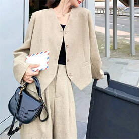 フォーマル スーツ レディース パンツスーツ リクルート スーツ ビジネススーツ セレモニースーツ OL コート セットアップ オフィス ノーカラー ジャケット パンツ フェミニン 2点セット スーツ 通勤 入学式 卒業式 セレモニー